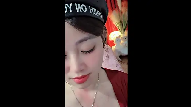 Snapshot of MiCandy-Lovee chatting on 12, 1, 2026 MiCandy-Lovee online show from 12, 1, 2026