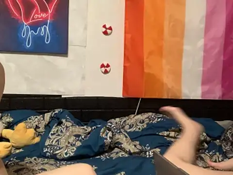 Kim  Ray online show from 18, 11, 2025