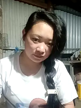 Snapshot of LyZii2k7 chatting on 16, 11, 2025 LyZii2k7 online show from 16, 11, 2025