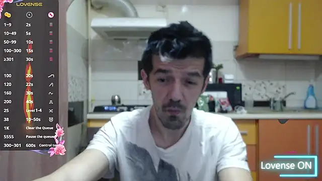 Snapshot of Dale_E chatting on 14, 12, 2025 Dale E online show from 14, 12, 2025