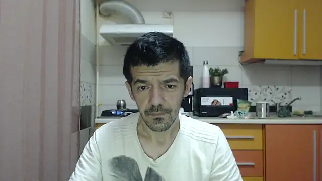 Snapshot of Dale_E chatting on 15, 12, 2025 Dale E online show from 15, 12, 2025