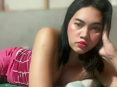 Pretty moccha online show from 9, 3, 2026