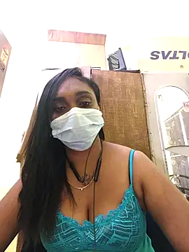 Snapshot of Dharshini98 chatting on 4, 12, 2025 Dharshini98 online show from 4, 12, 2025