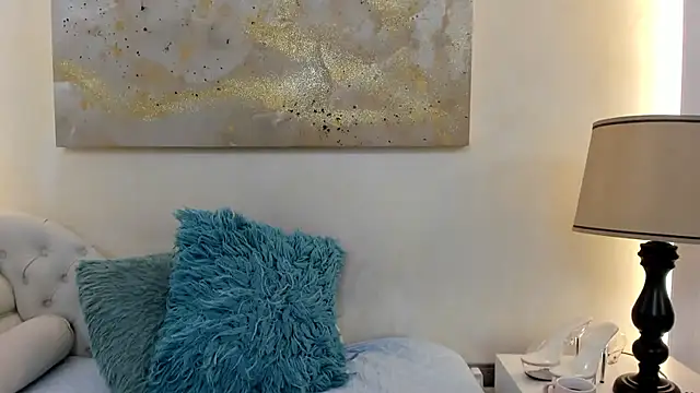 CarolinnaSaenz online show from 16, 12, 2025