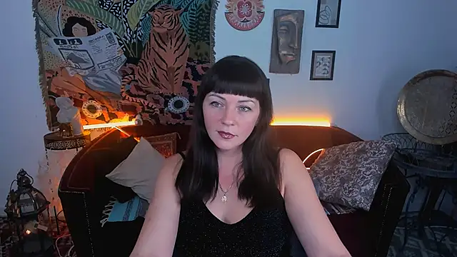 RosaliReed online show from 14, 11, 2025