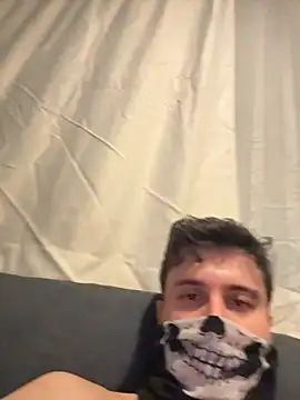 Snapshot of bigfatbro9 chatting on 14, 12, 2025 bigfatbro9 online show from 14, 12, 2025