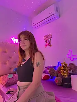 Snapshot of Teenjenn_ chatting on 4, 12, 2025 Teenjenn online show from 4, 12, 2025