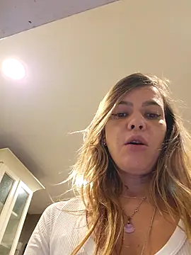 Snapshot of Aaaahhiraya2 chatting on 5, 2, 2026 Aaaahhiraya2 online show from 5, 2, 2026