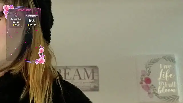 NinaSakura Eup online show from 11, 4, 2026