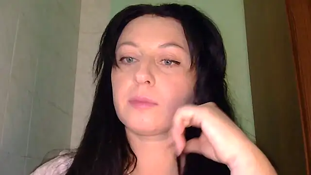 Snapshot of MelinaAx chatting on 22, 12, 2025 MelinaAx online show from 22, 12, 2025