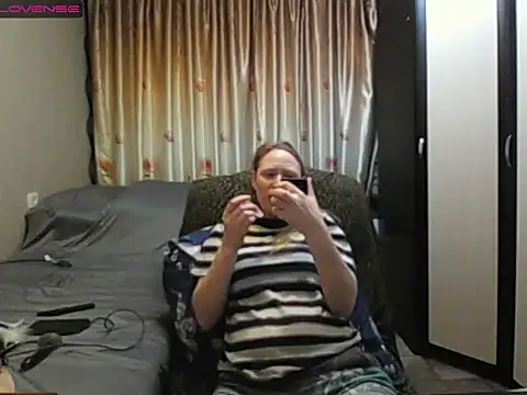 Snapshot of JenniDeep chatting on 20, 4, 2026 JenniDeep online show from 20, 4, 2026