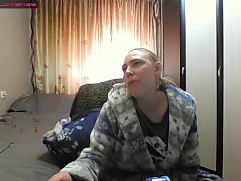 Snapshot of JenniDeep chatting on 29, 4, 2026 JenniDeep online show from 29, 4, 2026