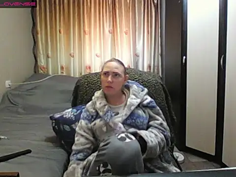 Snapshot of JenniDeep chatting on 9, 5, 2026 JenniDeep online show from 9, 5, 2026