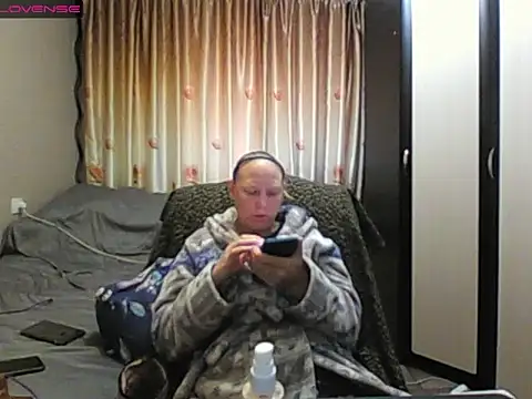 Snapshot of JenniDeep chatting on 21, 5, 2026 JenniDeep online show from 21, 5, 2026