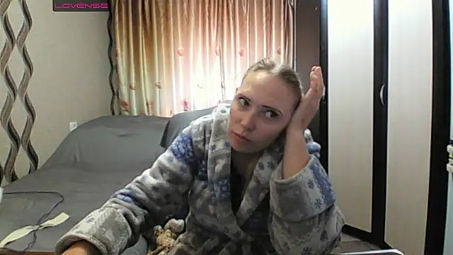 Snapshot of JenniDeep chatting on 25, 5, 2026 JenniDeep online show from 25, 5, 2026