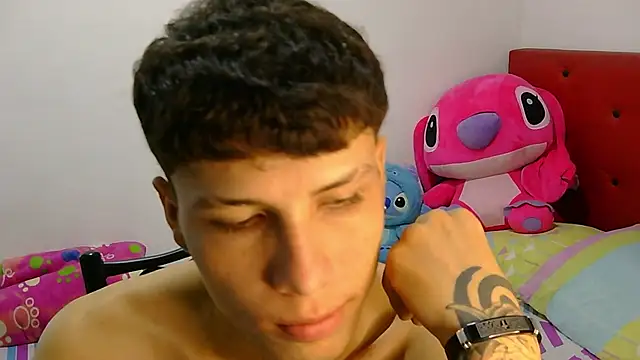 Snapshot of sarita_sexy_bunny chatting on 14, 12, 2025 sarita sexy bunny online show from 14, 12, 2025