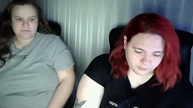 Snapshot of HollyXXEva chatting on 14, 1, 2026 HollyXXEva online show from 14, 1, 2026