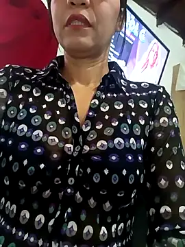 Snapshot of alexandra100gg chatting on 17, 11, 2025 alexandra100gg online show from 17, 11, 2025