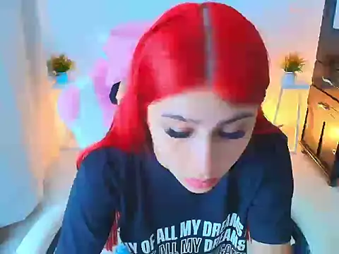 Snapshot of selena_moore69 chatting on 6, 1, 2026 selena moore69 online show from 6, 1, 2026