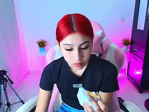 Snapshot of selena_moore69 chatting on 15, 1, 2026 selena moore69 online show from 15, 1, 2026