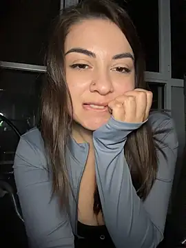 Snapshot of Lovynna chatting on 23, 5, 2026 Lovynna online show from 23, 5, 2026