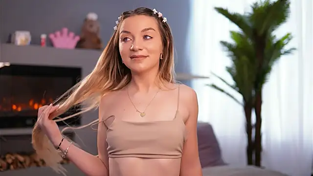 SkyEyesLuna online show from 5, 2, 2026