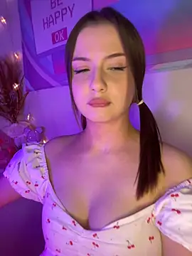 Snapshot of LoKIRAve chatting on 14, 12, 2025 LoKIRAve online show from 14, 12, 2025