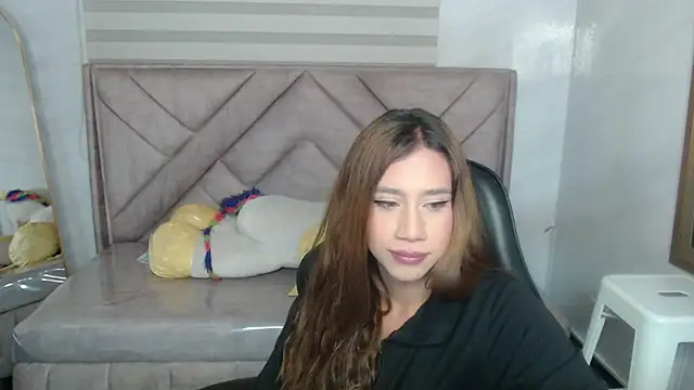 Evy Luxx v online show from 20, 11, 2025