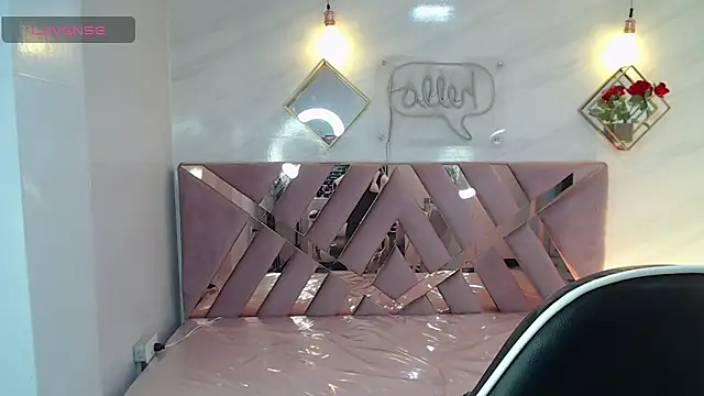 Evy Luxx v online show from 19, 12, 2025