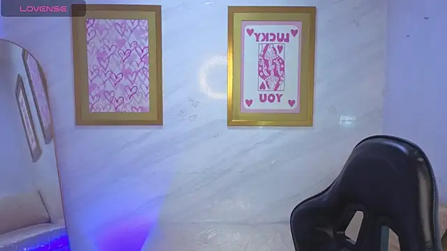 Evy Luxx v online show from 21, 3, 2026