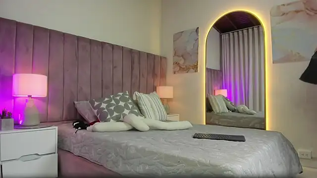 Snapshot of Valentino_moretti chatting on 12, 2, 2026 Valentino moretti online show from 12, 2, 2026