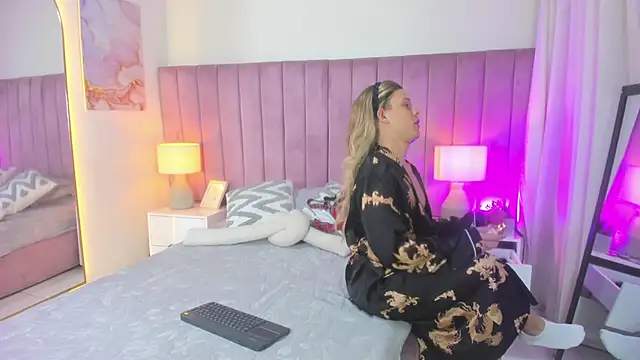 Snapshot of Valentino_moretti chatting on 26, 3, 2026 Valentino moretti online show from 26, 3, 2026