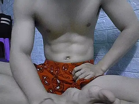 Snapshot of hvc1007 chatting on 24, 11, 2025 hvc1007 online show from 24, 11, 2025