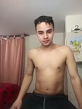 Snapshot of ElProhibido_ chatting on 15, 11, 2025 ElProhibido online show from 15, 11, 2025