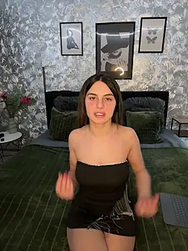 Snapshot of DeineJulia chatting on 15, 12, 2025 DeineJulia online show from 15, 12, 2025