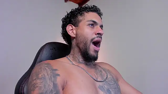 LuigiVitale 1 online show from 13, 2, 2026