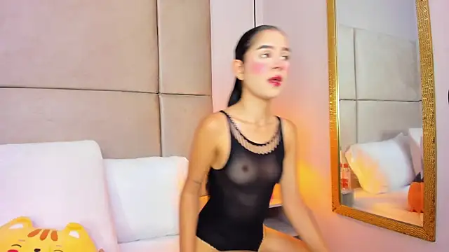 Snapshot of angelaG1 chatting on 10, 7, 2026 angelaG1 online show from 10, 7, 2026