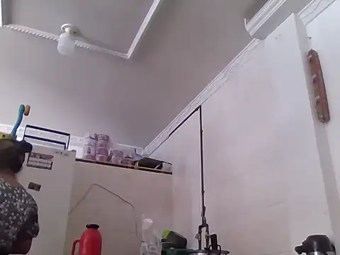 Snapshot of marcelaxxxl chatting on 15, 12, 2025 marcelaxxxl online show from 15, 12, 2025