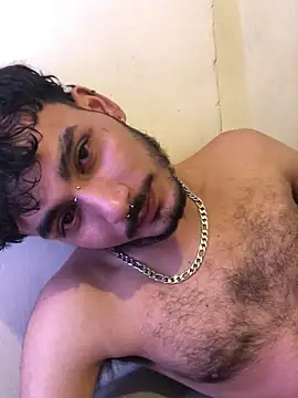 Snapshot of Brunicci chatting on 23, 12, 2025 Brunicci online show from 23, 12, 2025