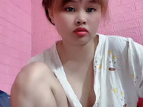 Lina8386 online show from 17, 11, 2025