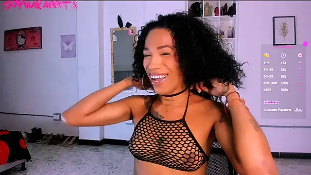 Snapshot of _Larabbitxx chatting on 22, 5, 2026 Larabbitxx online show from 22, 5, 2026