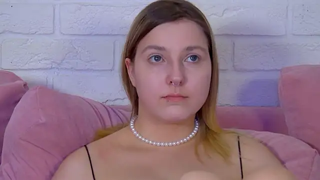 TinnaBurton online show from 9, 7, 2026