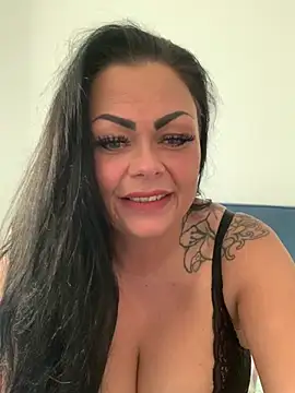 Snapshot of Phillipa_valentina chatting on 14, 6, 2026 Phillipa valentina online show from 14, 6, 2026