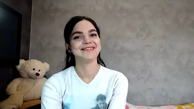 LillyWesthouse online show from 18, 11, 2025