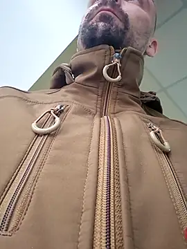 Snapshot of Gregorywhitelegs chatting on 2, 4, 2026 Gregorywhitelegs online show from 2, 4, 2026