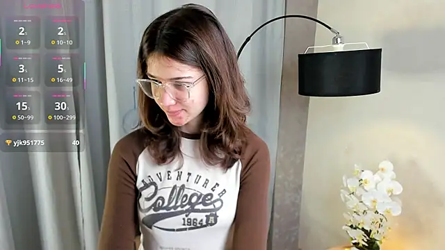 MarilynMun online show from 19, 12, 2025