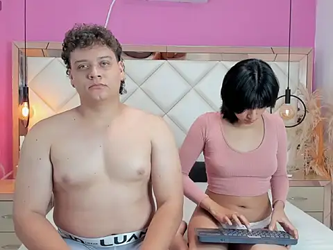 Onyx And Jade online show from 21, 11, 2025