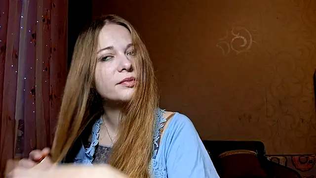 RomonaBustad online show from 5, 12, 2025