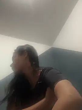 Snapshot of lizmy chatting on 29, 11, 2025 lizmy online show from 29, 11, 2025