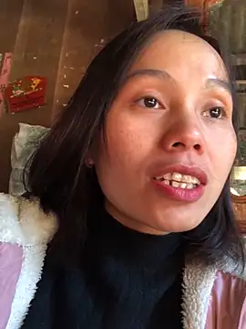 Snapshot of Trangbabylove chatting on 29, 11, 2025 Trangbabylove online show from 29, 11, 2025